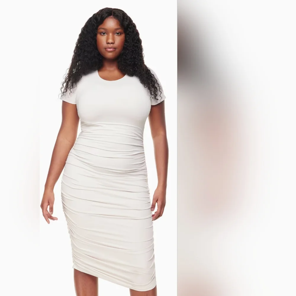Babaton Contour Ruched Midi Dress Medium Aritzia Fitted T-Shirt Casual Summer - Picture 12 of 12
